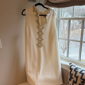 Sleeveless Cream V-Neck Embroidered Shift Dress